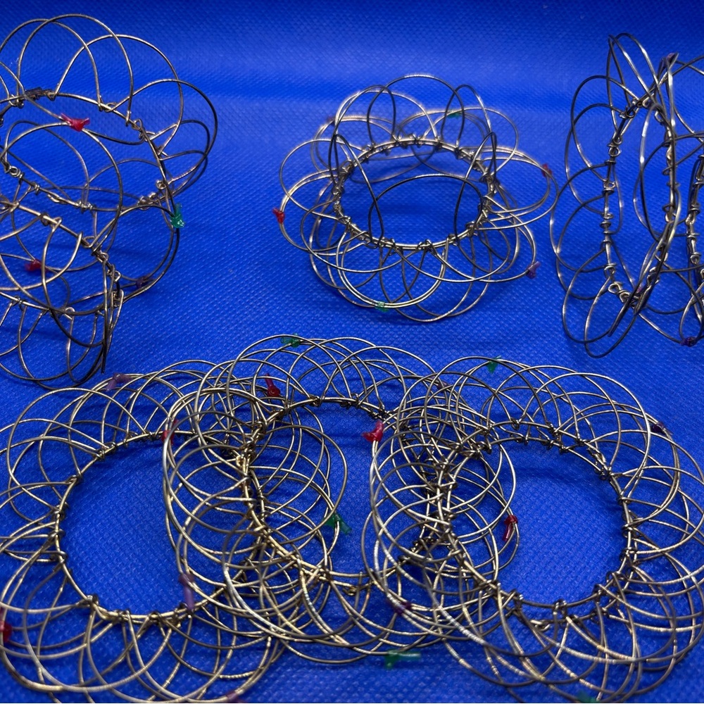 Silver Wire Napkin holders or fidgets 😉